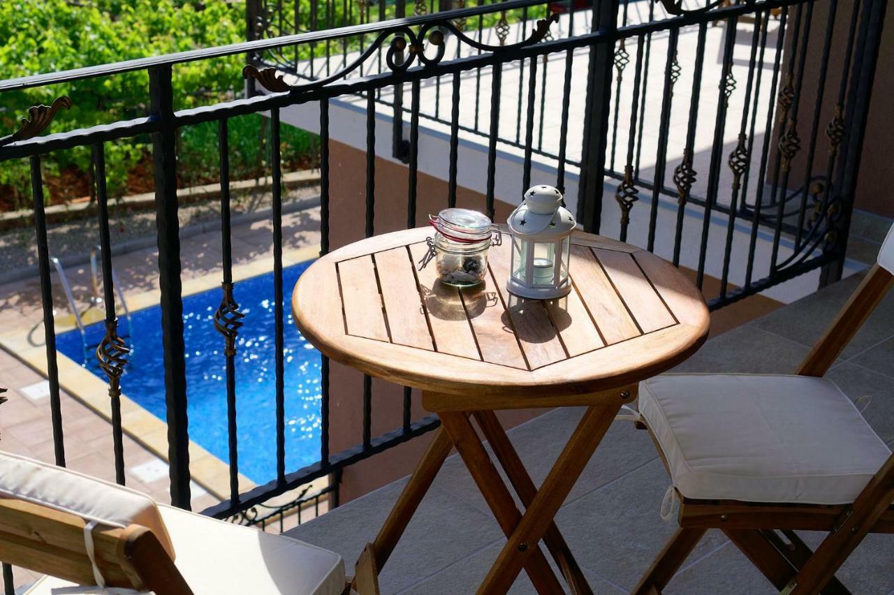 מאלינסקה Villa Nerium מראה חיצוני תמונה